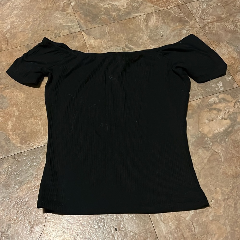 Rue 21 t shirt